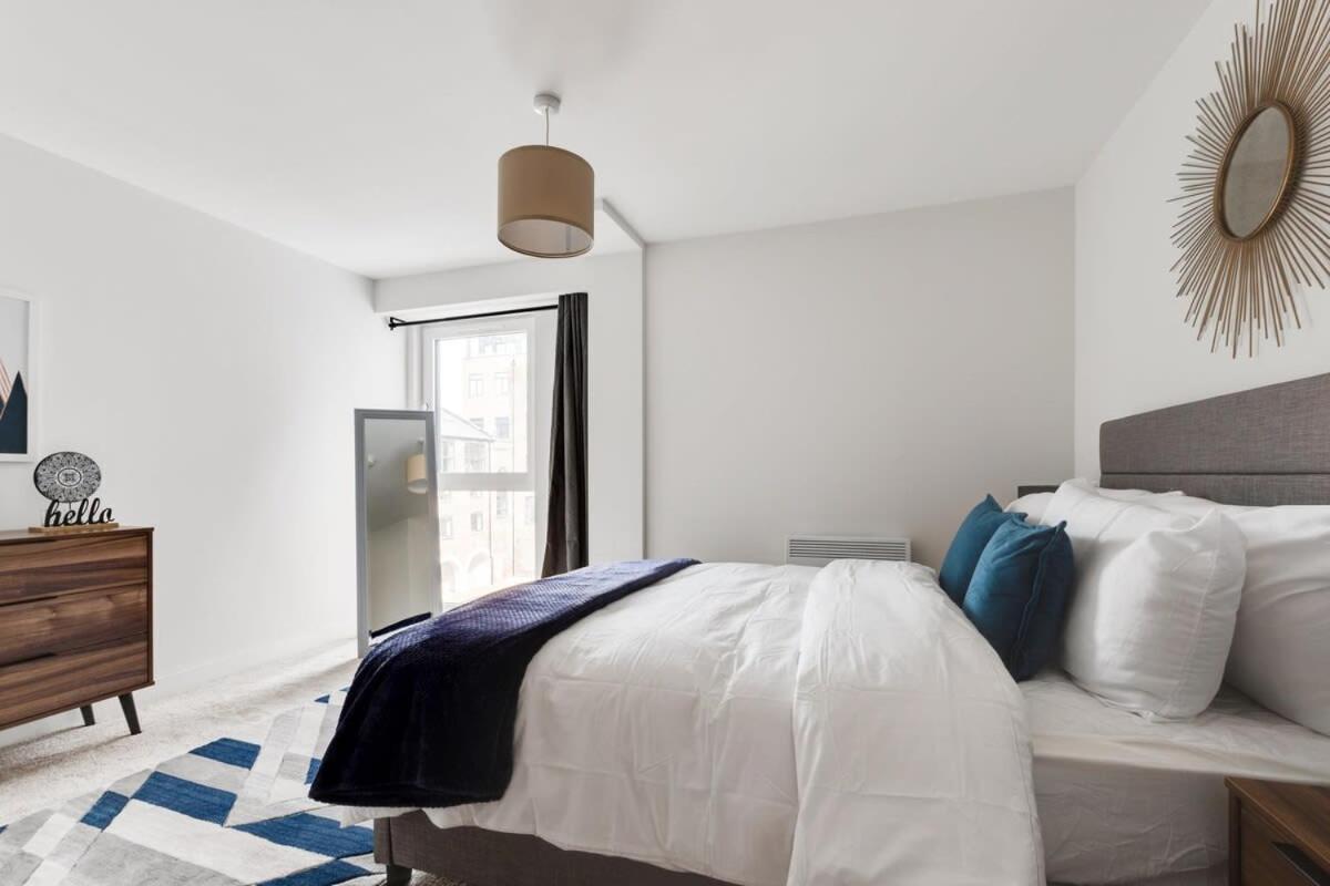 1 Bed Modern Apartment In A Converted Mill 리즈 외부 사진